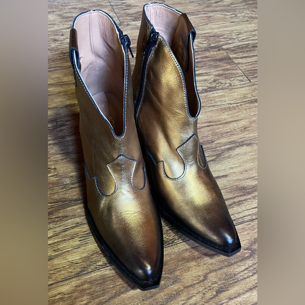 Belang Golden Western Leather Boots – US 11W / EU 41 – Made in Spain